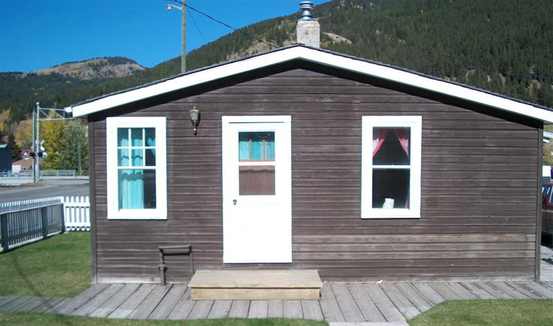 Exterior of small cottage