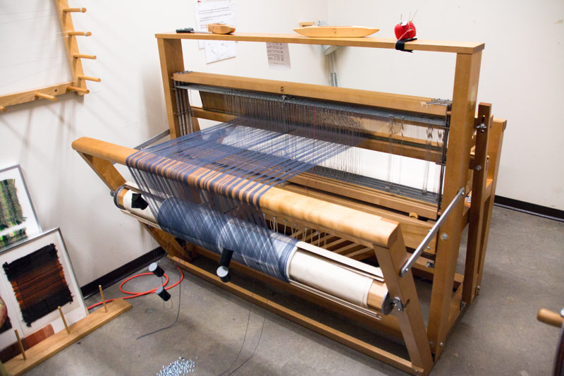 Weaving loom