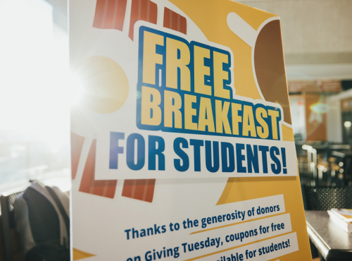 Poster for free student breakfast