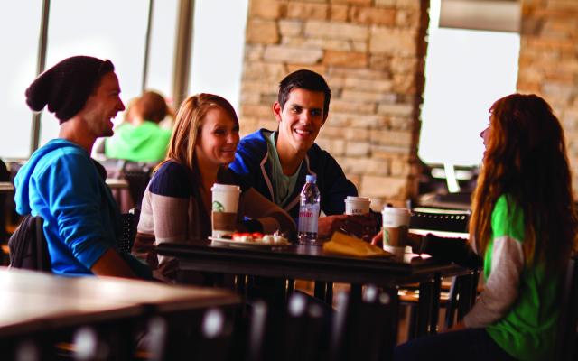 Volunteer Volunteer with international students
