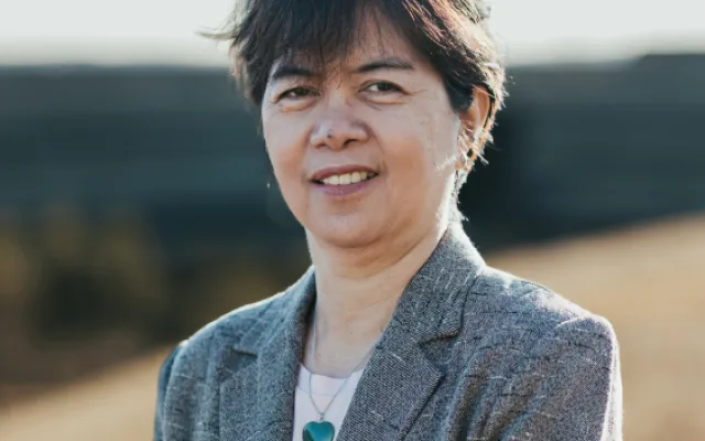 Photo of Dr. Glenda Bonifacio, Women and Gender Studies
