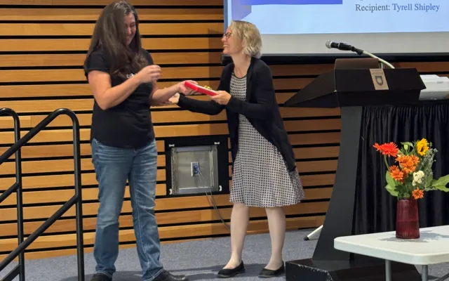 Candice Gouttin - French