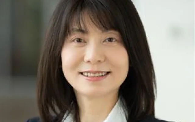 Headshot of Pei Shao.
