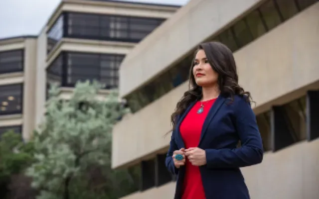 Apooyak’ii/Dr. Tiffany Hind Bull-Prete 