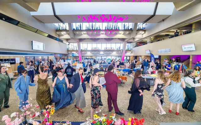 Art Market with people dancing at Vibe Fest 2026