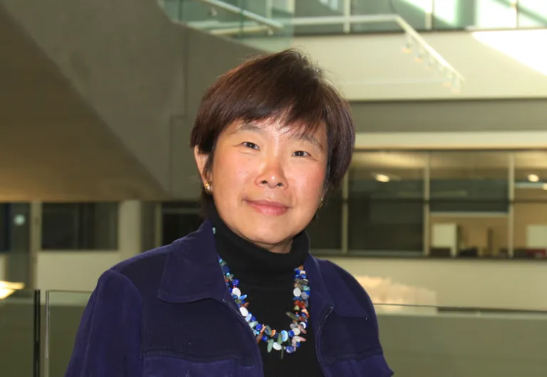 Bonnie Lee