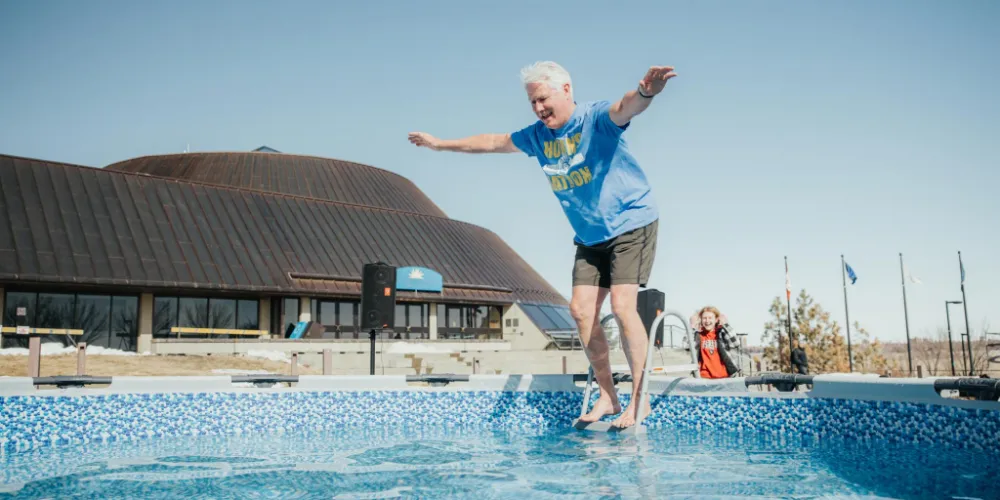 Mike Mahon chilling for charity