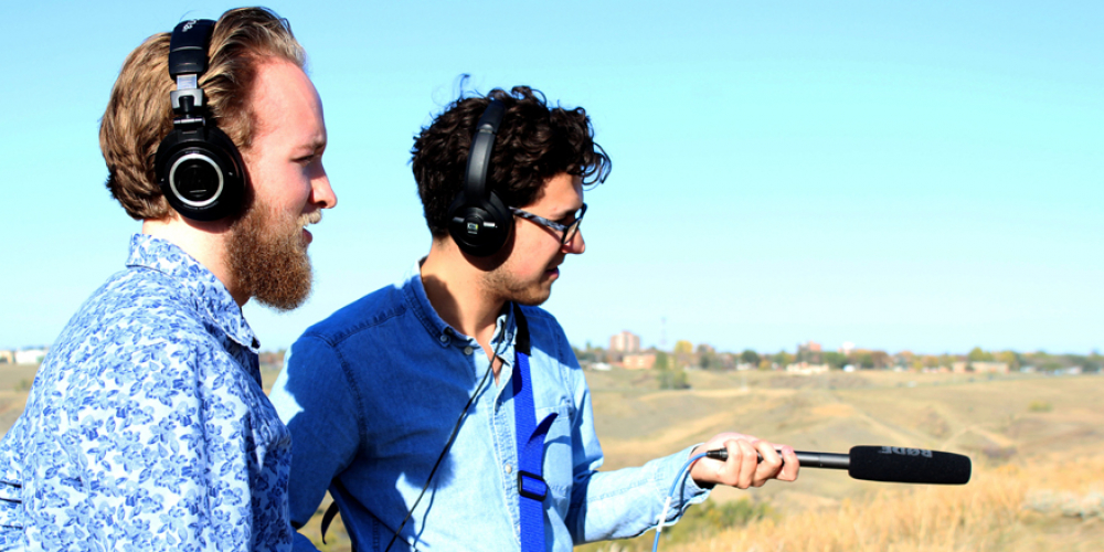 Max Hopkins (l) and Alex Bohn (r) experiment with sound equipment in preparation for their IntraEnvironmental Sound Project