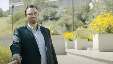 Dr. Athan Zovoilis Dr. Athan Zovoilis