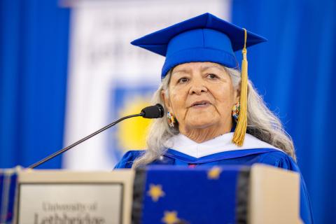 Dr. Christina Fox