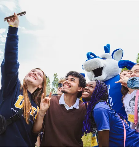 ULethbridge Students with Luxie