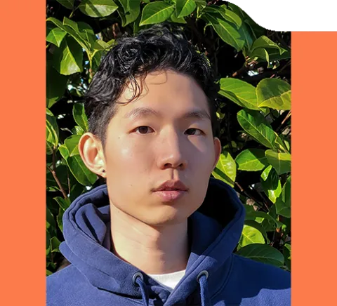 photo of Korean artist and writer Woojae Kim.