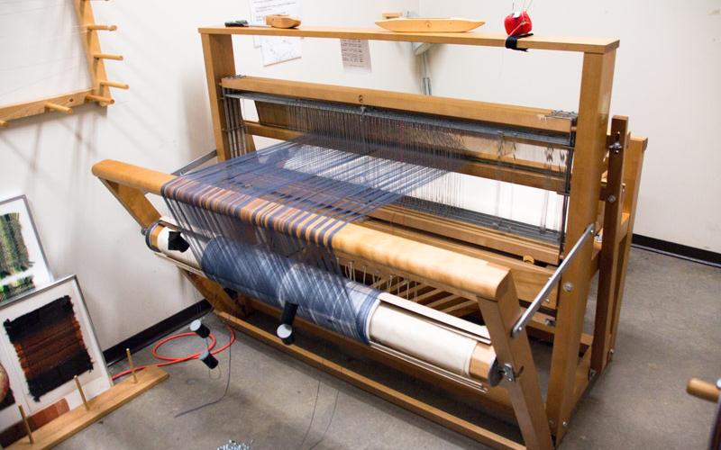 Weaving loom