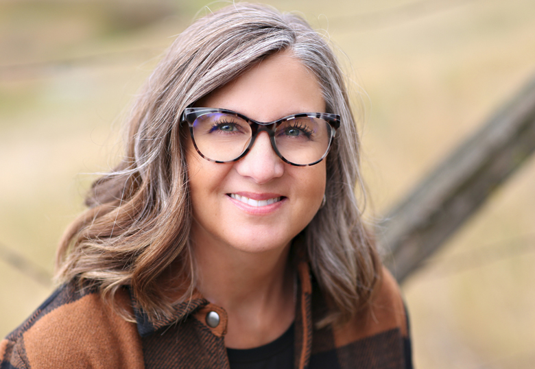 Dr. Tracy Oosterbroek